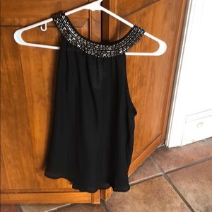 Shear black going out top